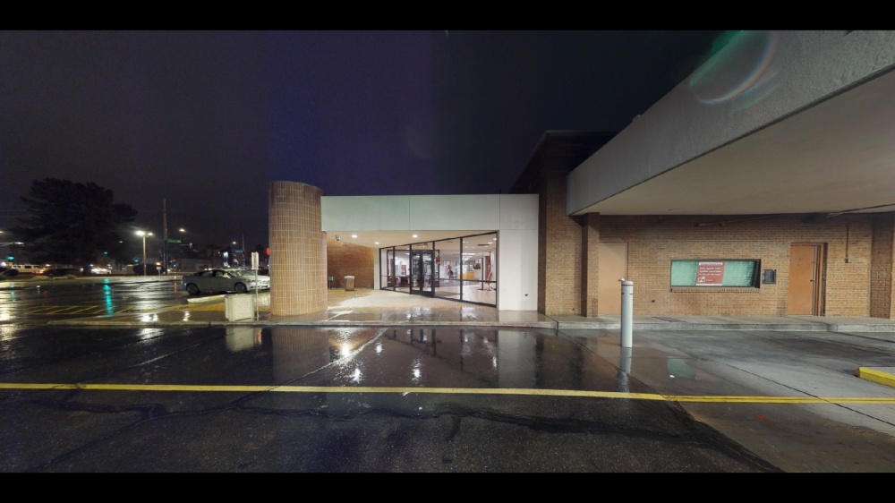 Bank of America (with Drive-thru ATM) 01