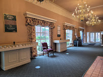 Standing Stone Bank 01