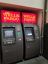 Wells Fargo Bank 03