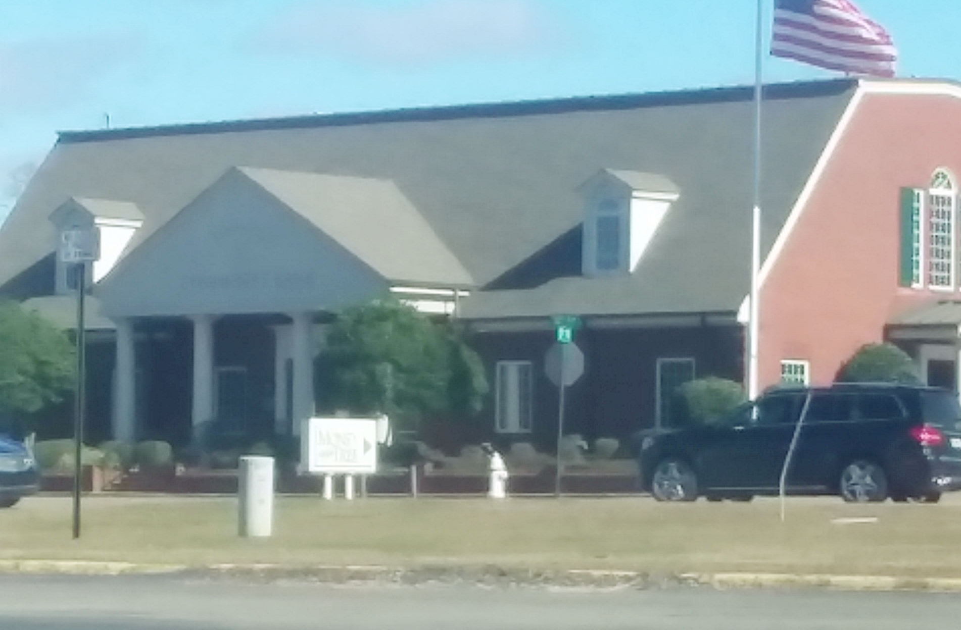 Community Bank 01