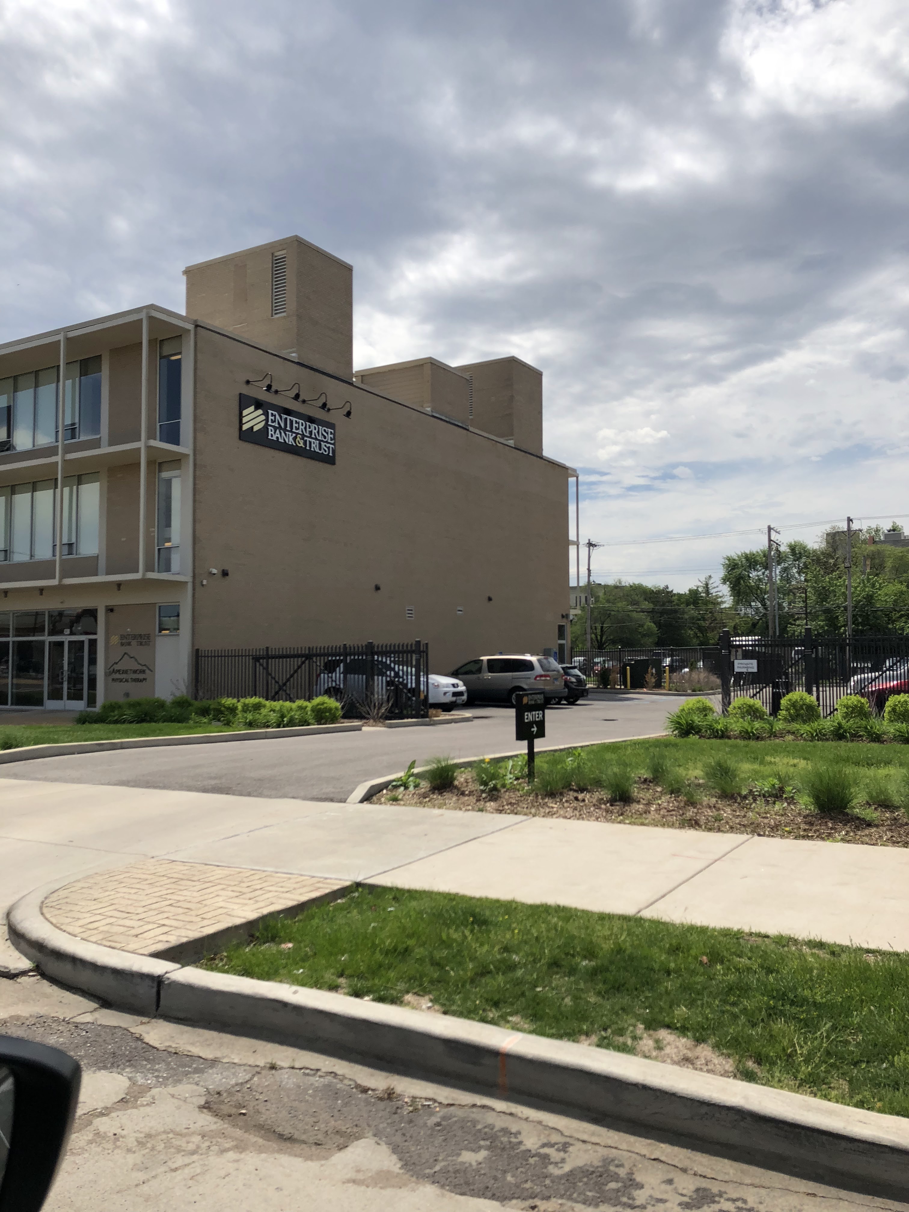 Enterprise Bank & Trust 01