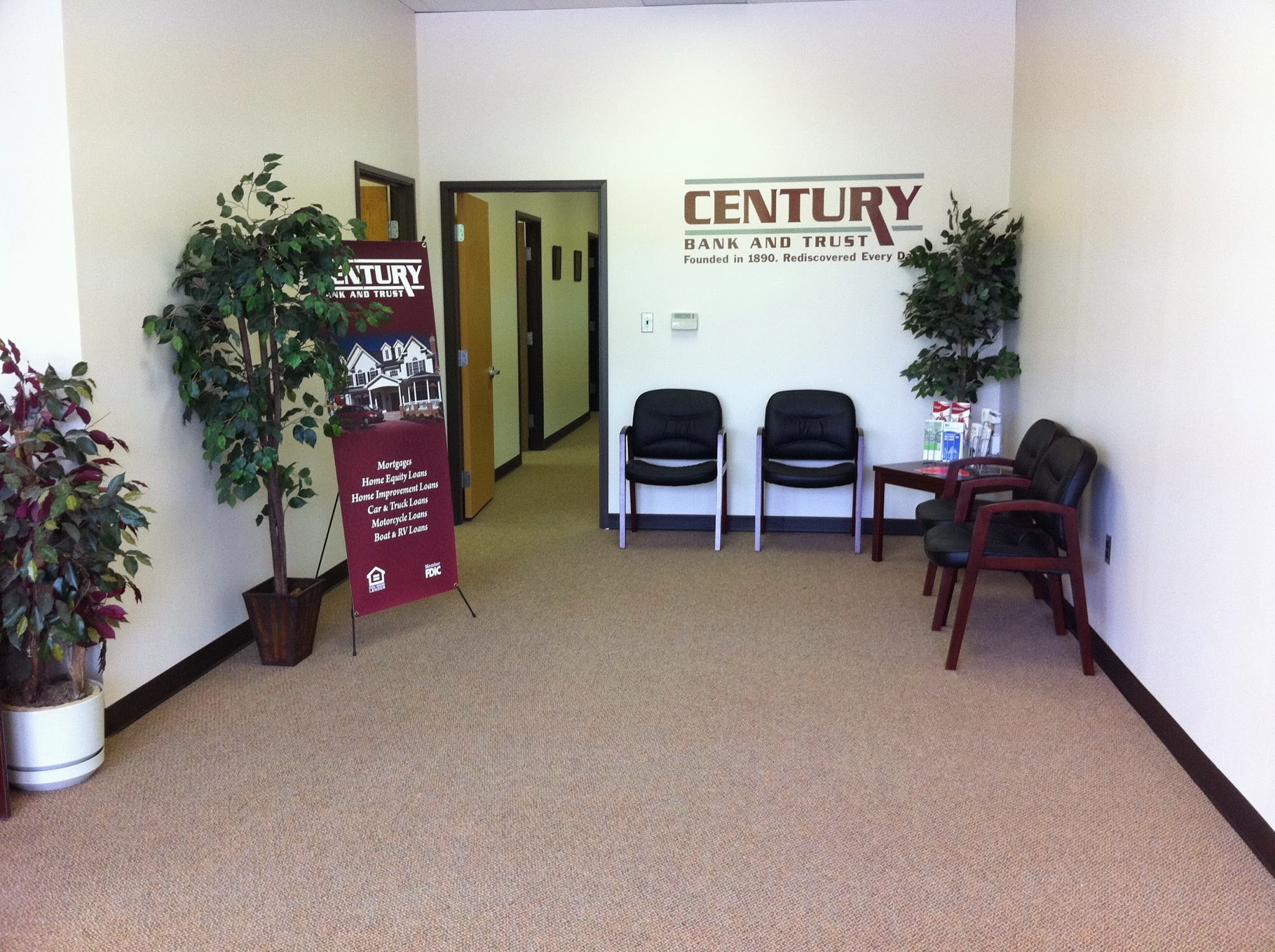 Century Bank and Trust- Jonesville Loan Center 01