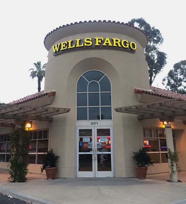 Wells Fargo Bank 01