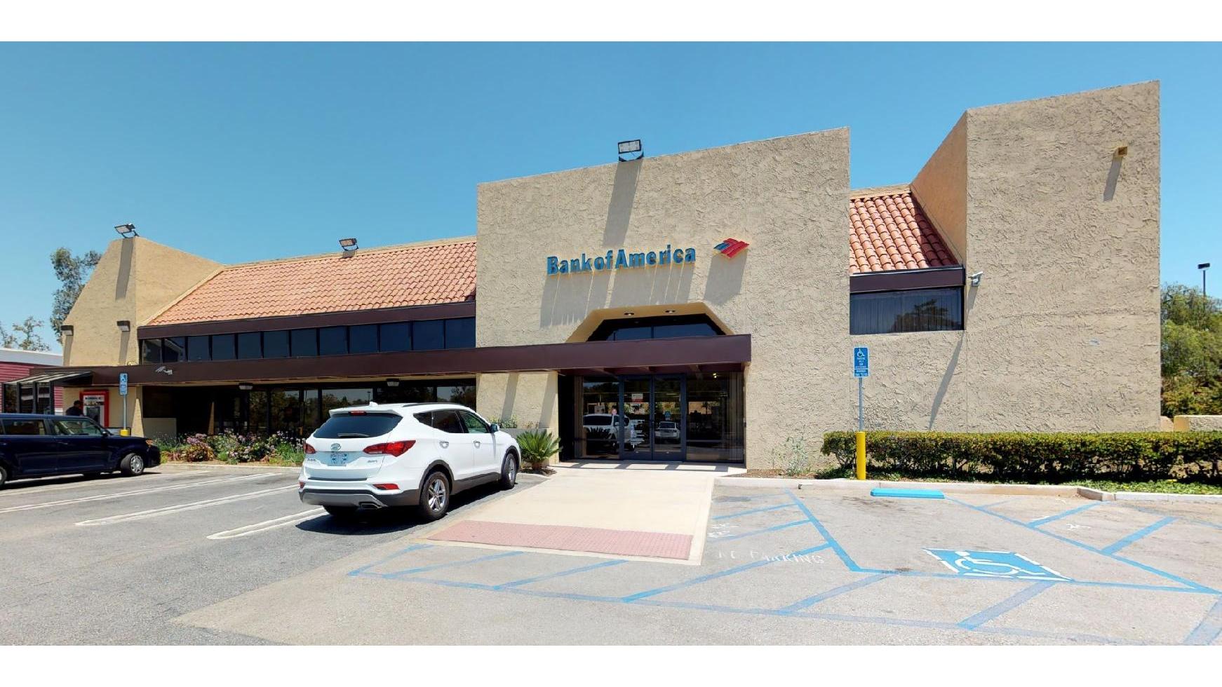 Bank of America (with Drive-thru ATM) 01
