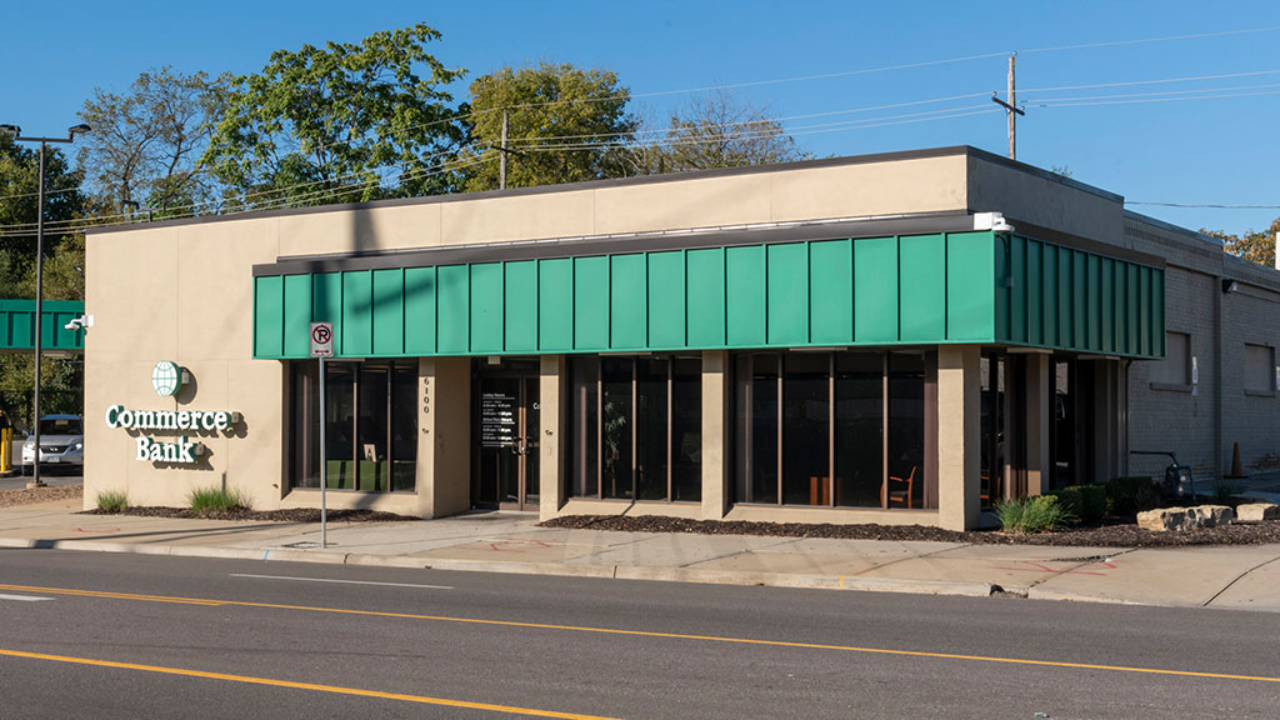 Commerce Bank 01