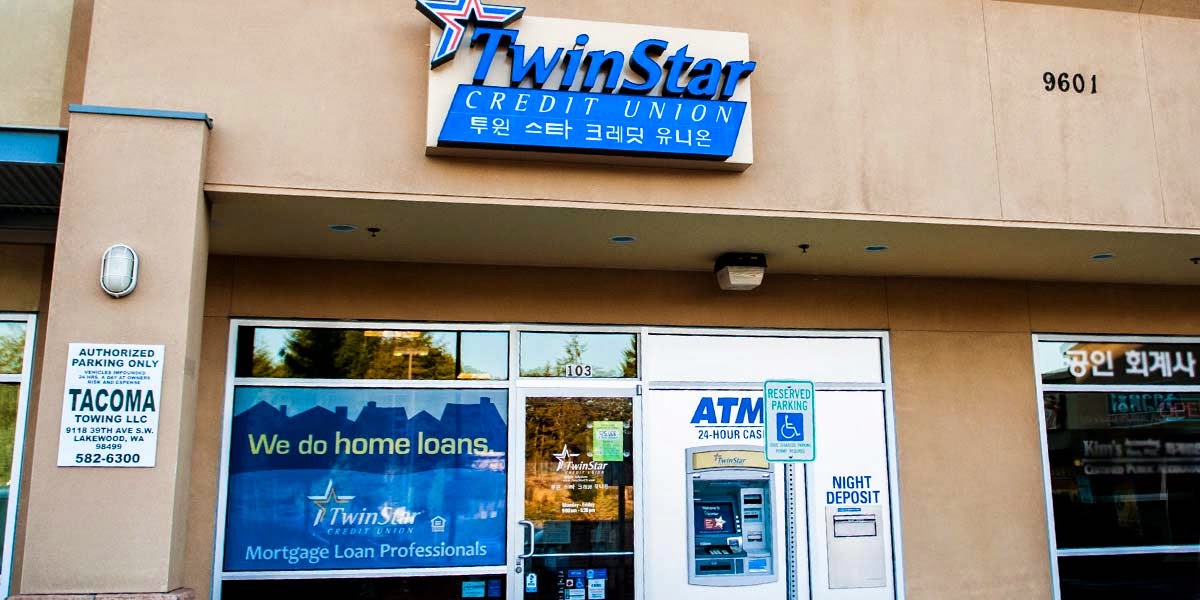 TwinStar Credit Union Lakewood 01