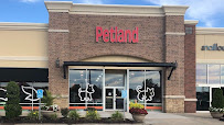 Petland North Kansas City 01