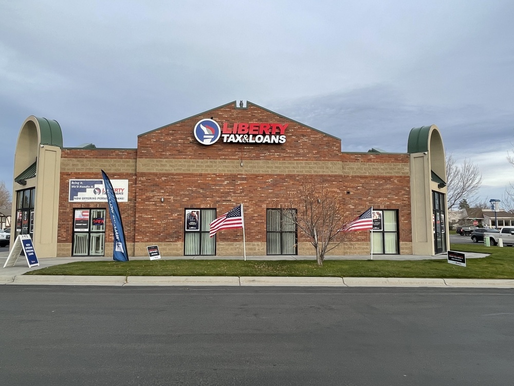 Liberty Tax & Loans 01