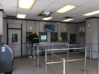CCS Title Loan Services – LoanMart Chesterfield Square 04