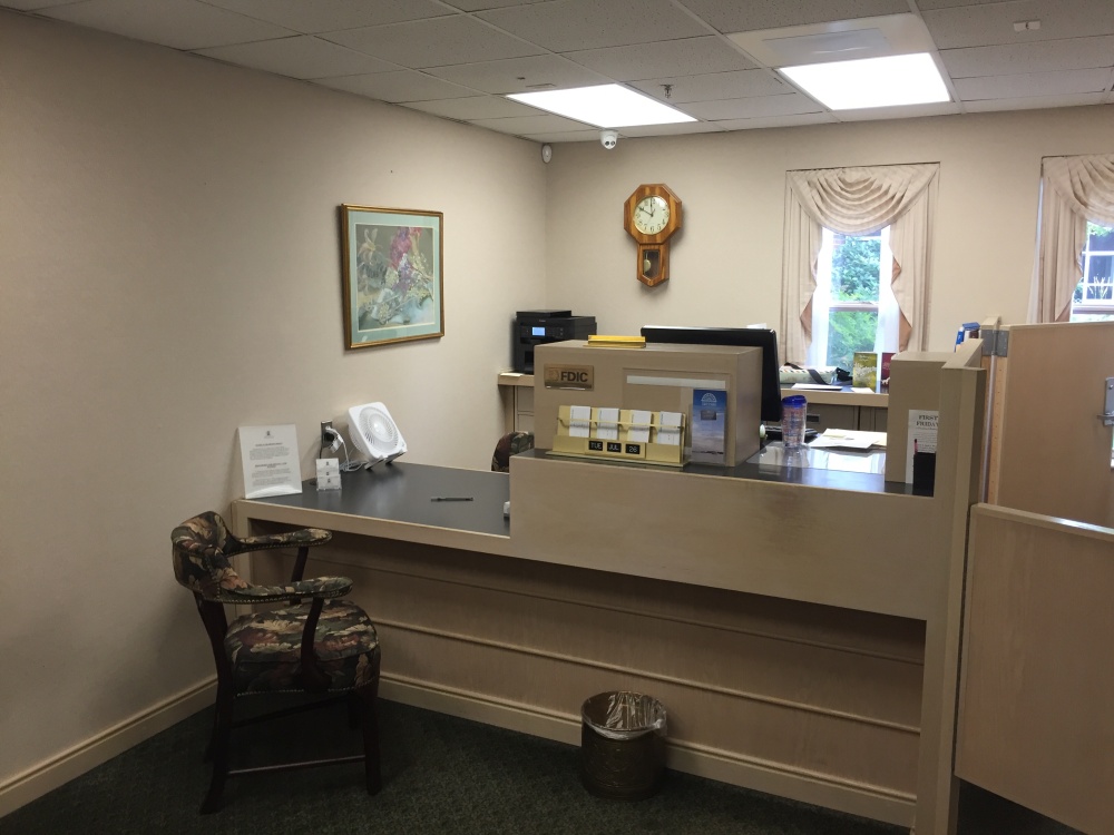 Chesapeake Bank & Trust Co 01