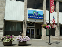 Fifth Third Bank - Drive Up 03
