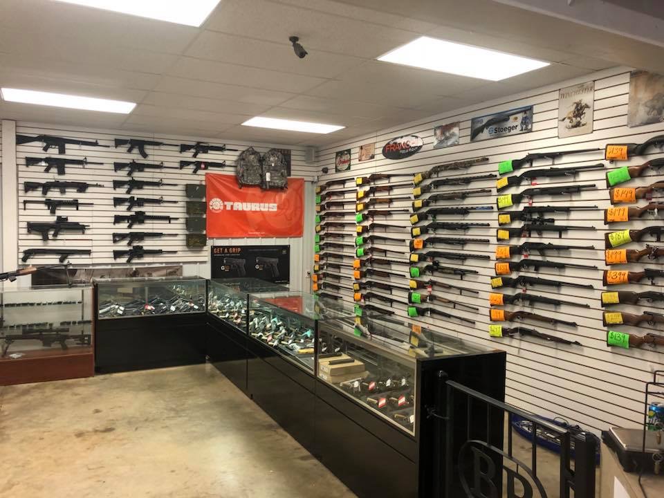 ALEXANDERS JEWELRY AND PAWN 01