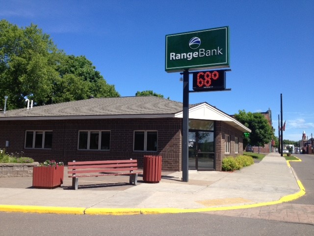 Range Bank 01