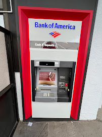 Bank of America (with Drive-thru ATM) 04