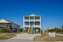 Coastal Vacation Resorts Oak Island 02