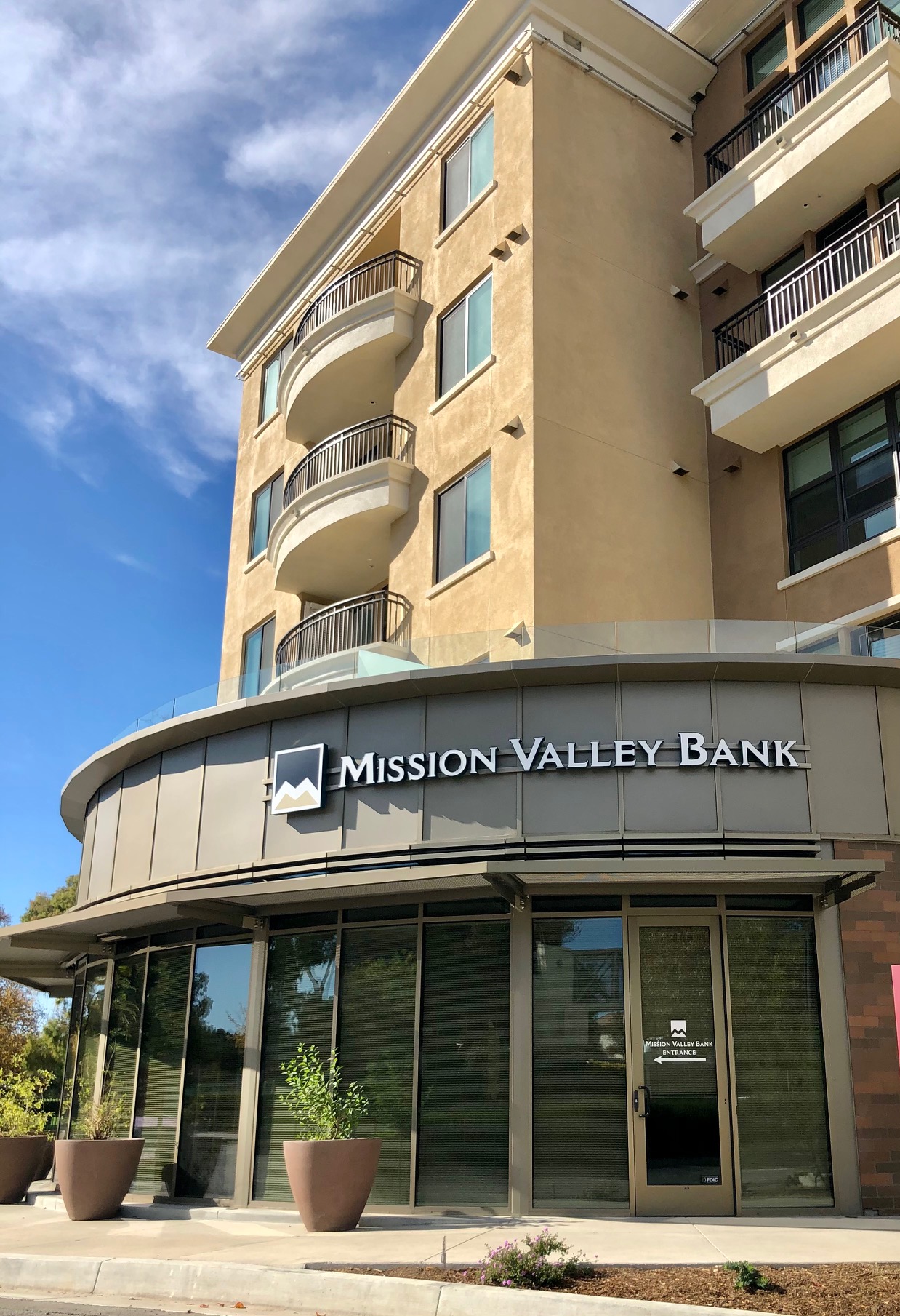 Mission Valley Bank 01