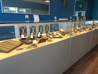 Houston Pawn & Jewelry 03