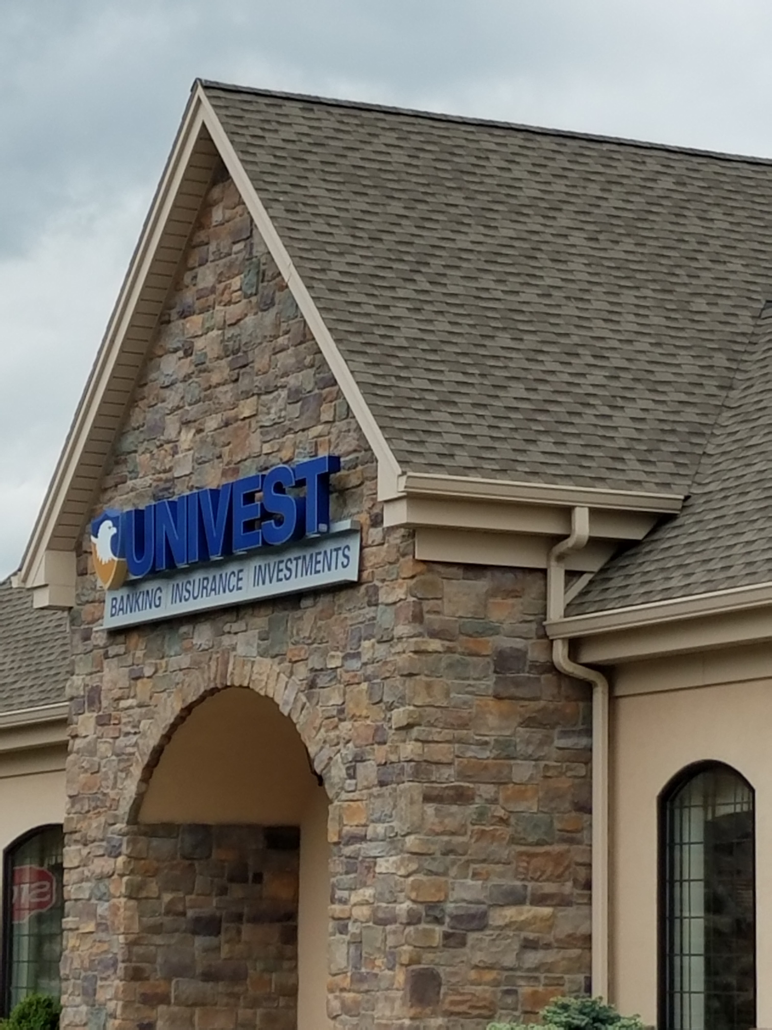 Univest Bank and Trust Co. 01