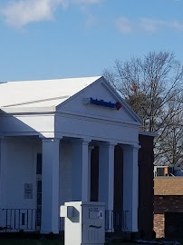 Bank of America (with Drive-thru ATM) 02