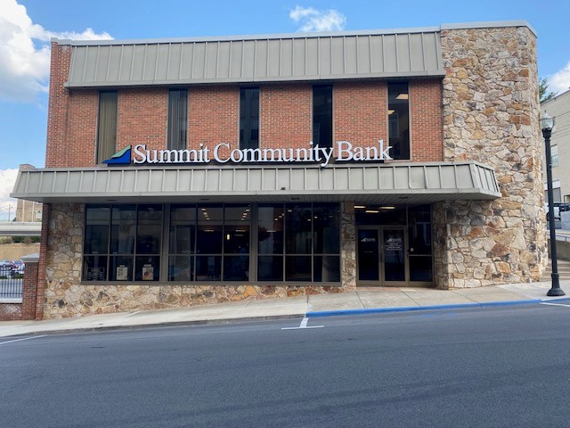 Summit Community Bank 01