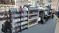 Dixie Pawn Inc 01
