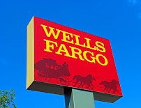 Wells Fargo Bank 02