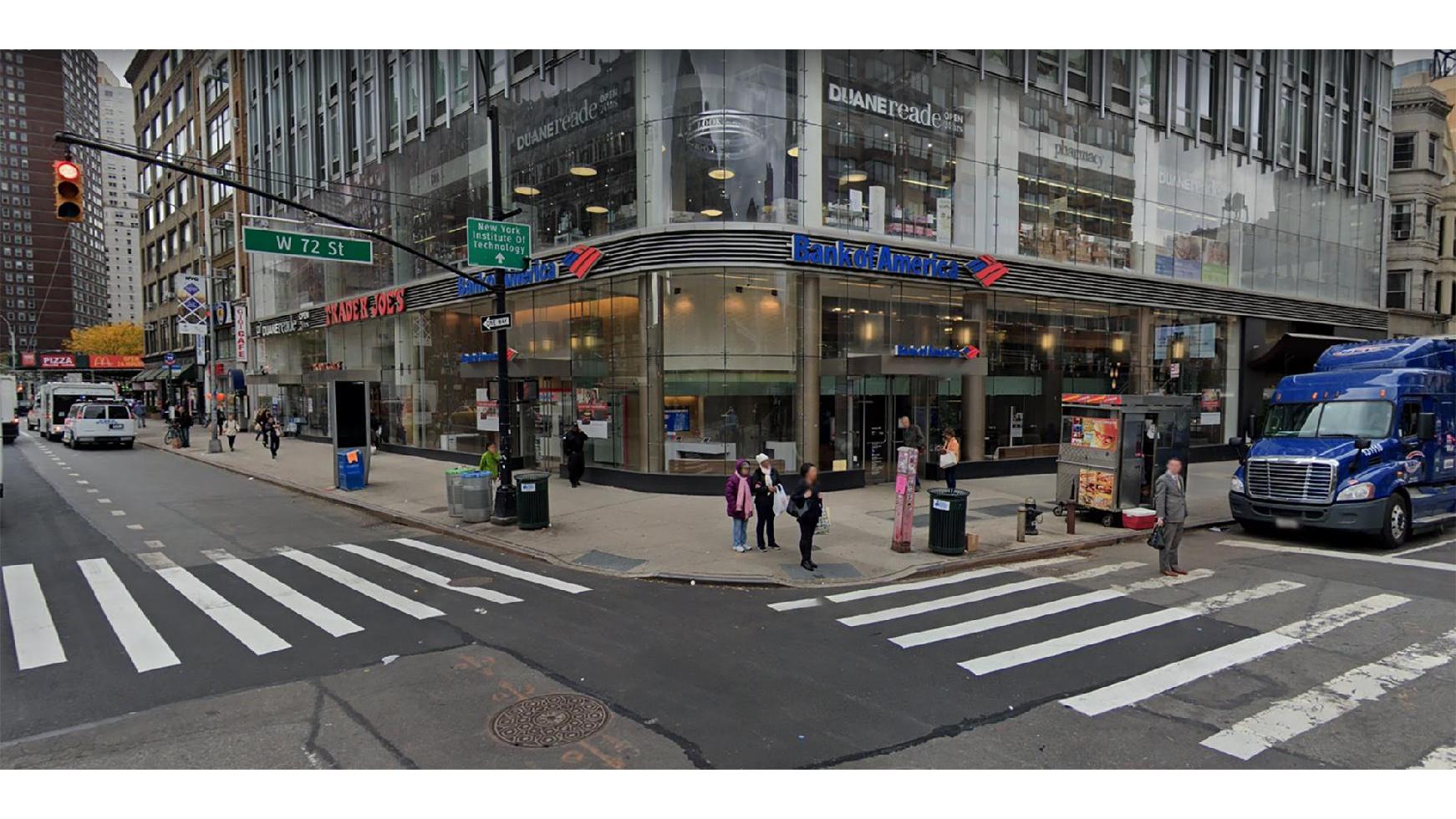 Bank of America Financial Center 01