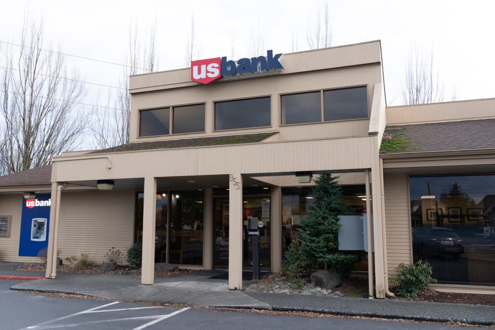 U.S. Bank Branch 01