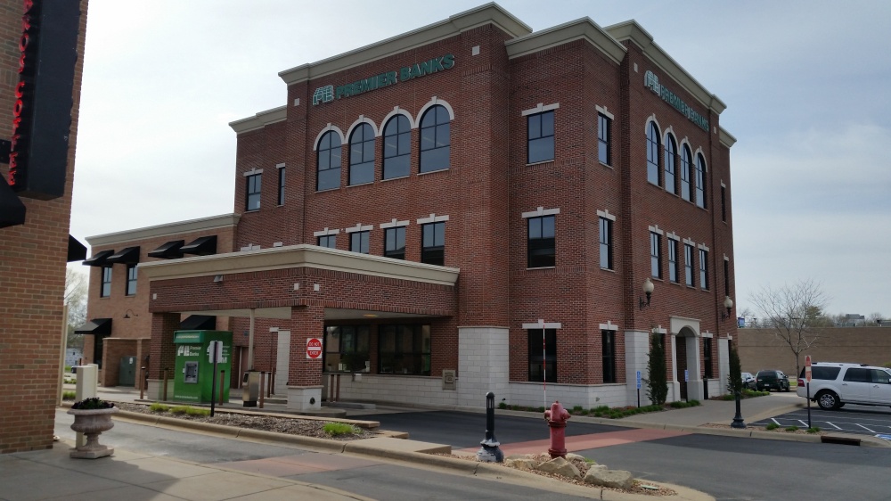 Premier Bank Hastings 01