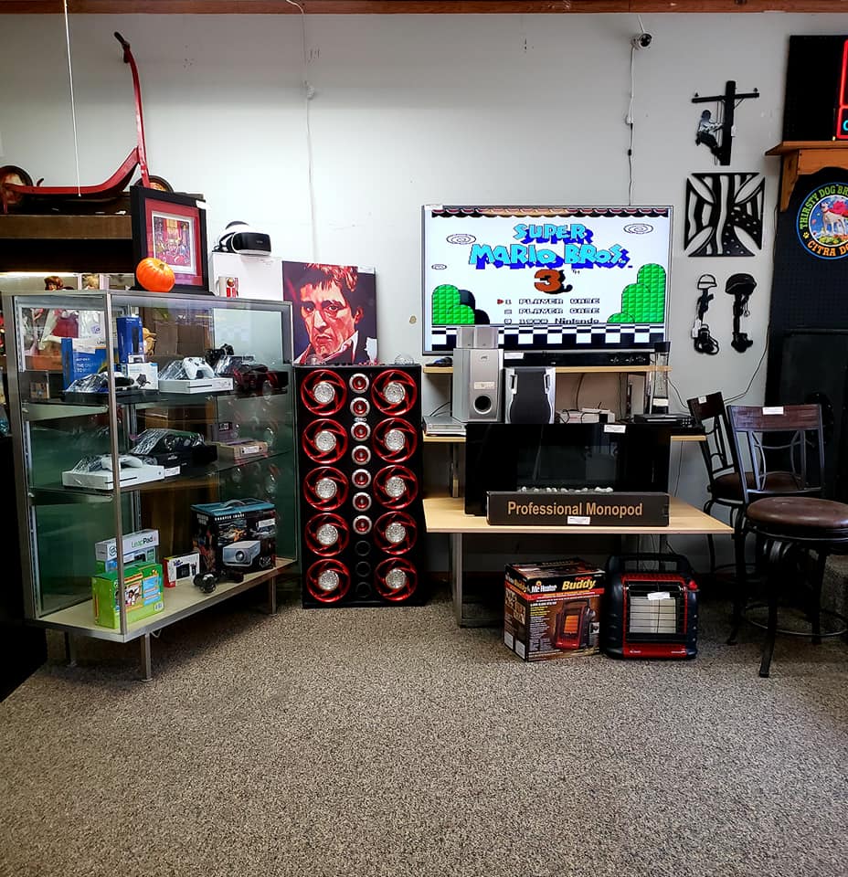 Circle City Pawn 01