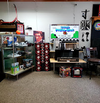 Circle City Pawn 01