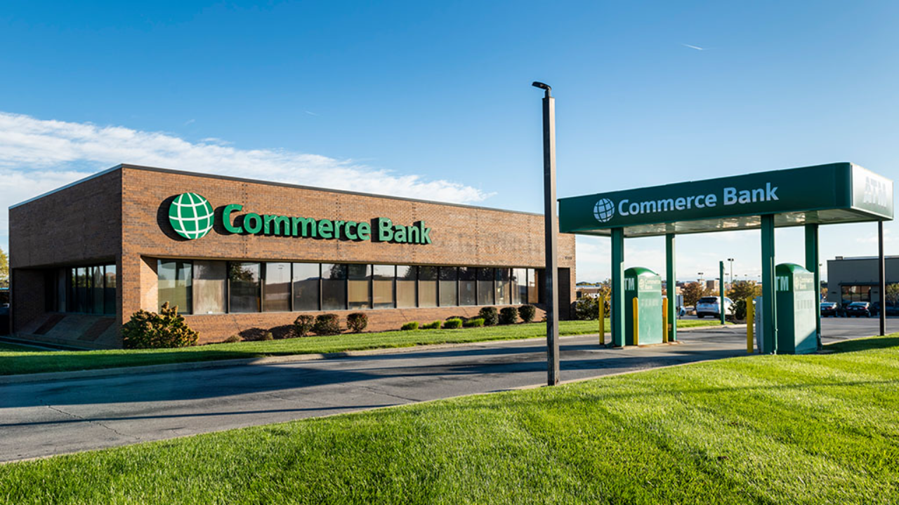 Commerce Bank 01