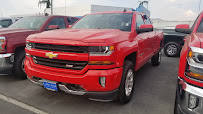 Cascade Autocenter 03