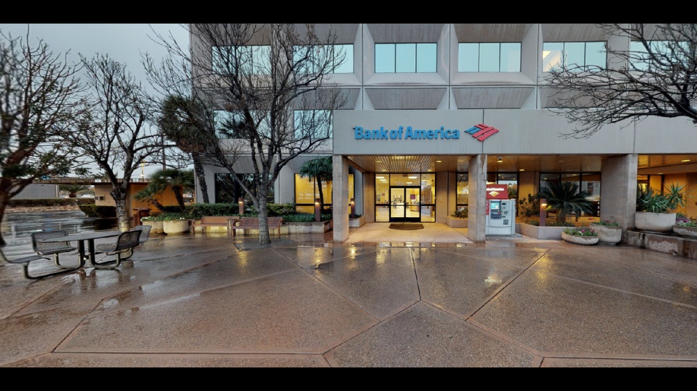 Bank of America (with Drive-thru ATM) 01