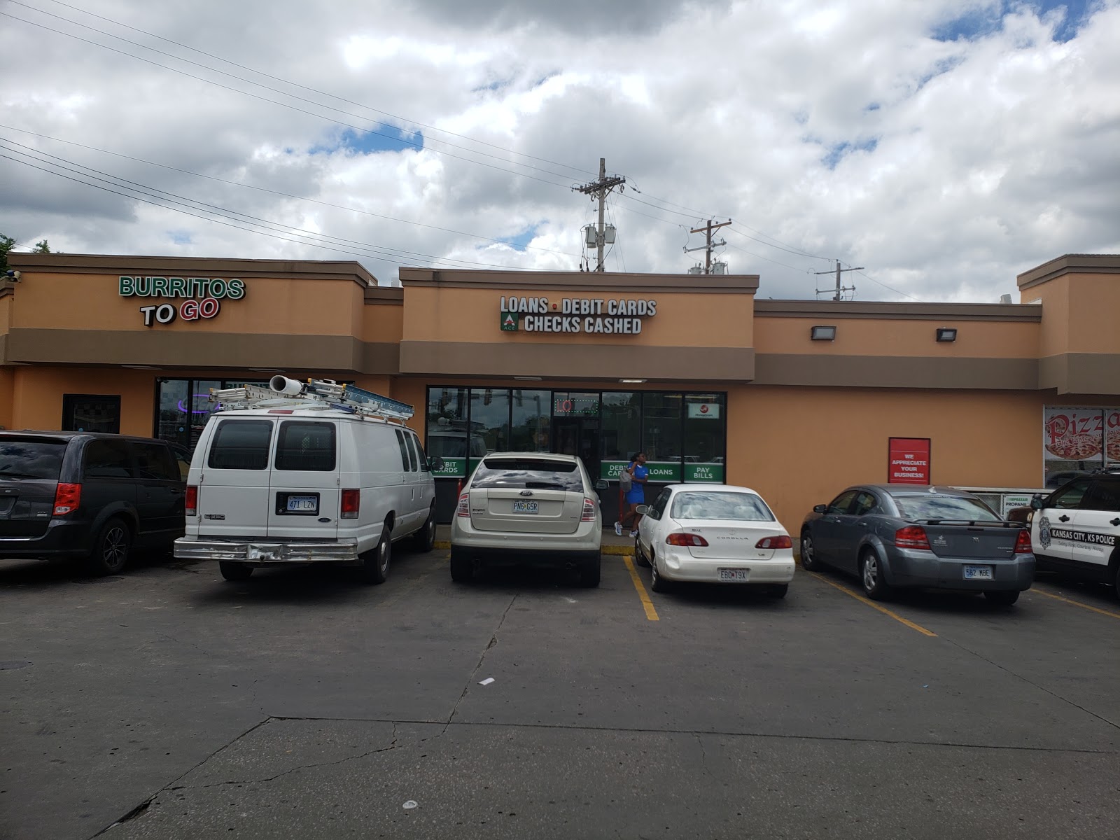 ACE Cash Express 01