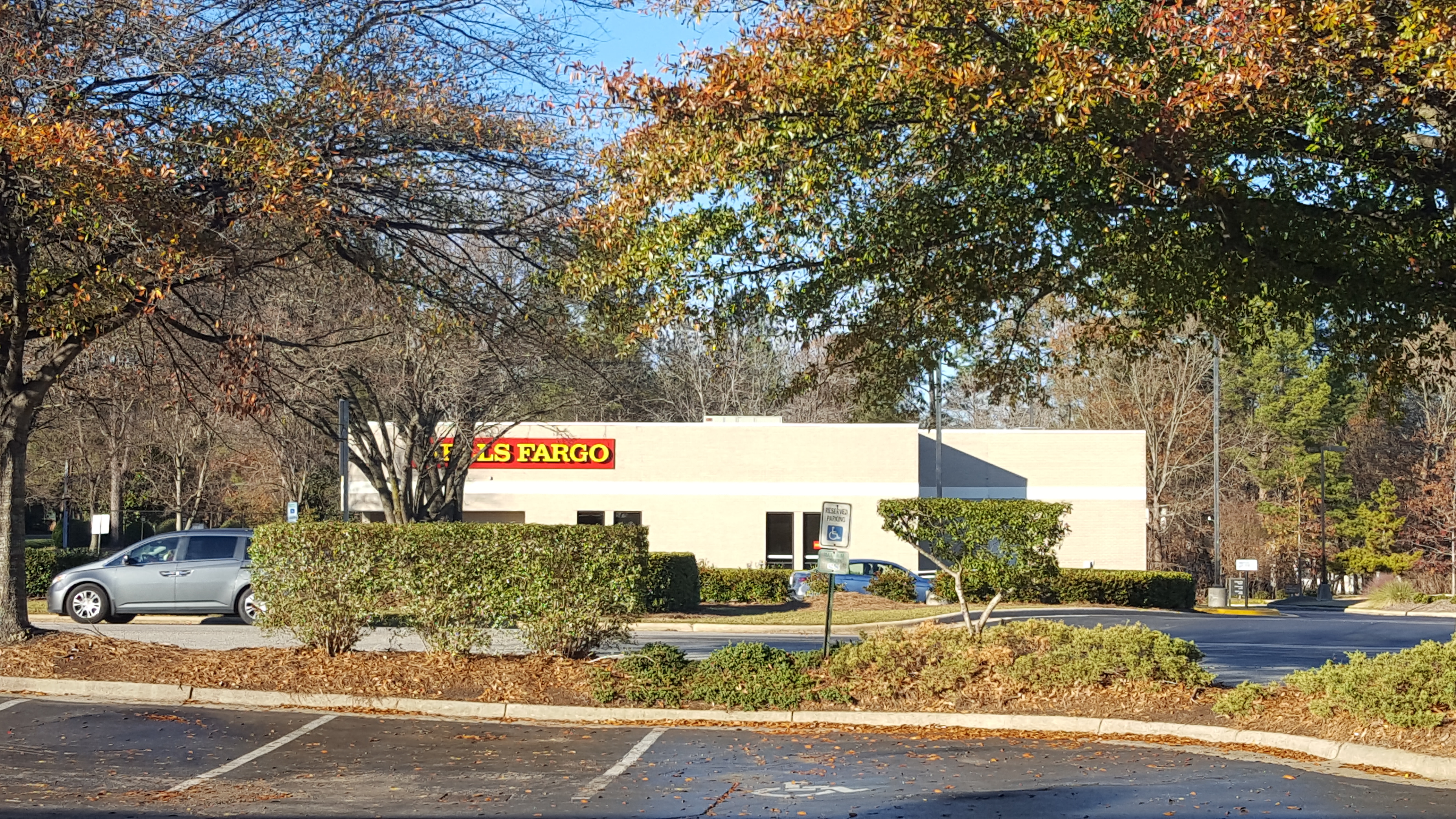 Wells Fargo Bank 01