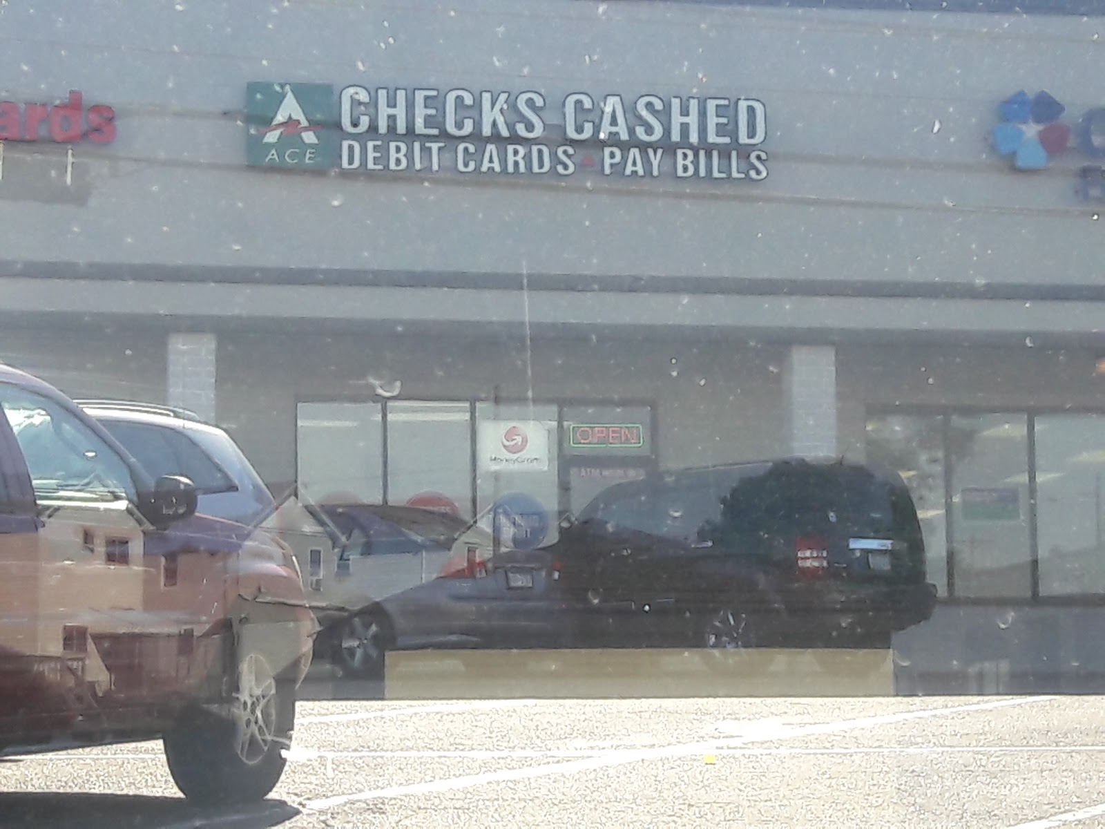 ACE Cash Express 01