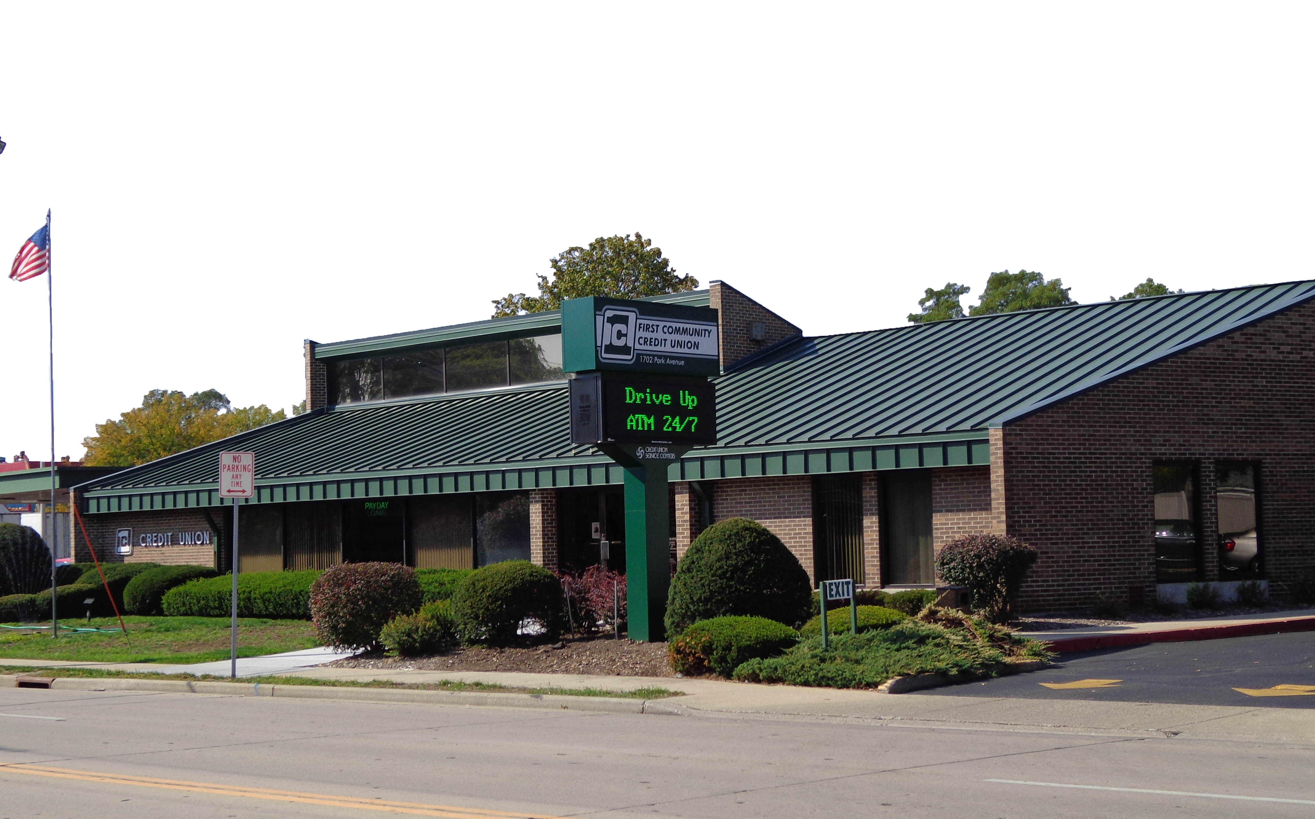 FIRST COMMUNITY CREDIT UNION 01