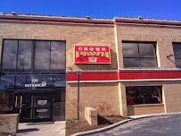 Crown Jewelers & Pawn 02