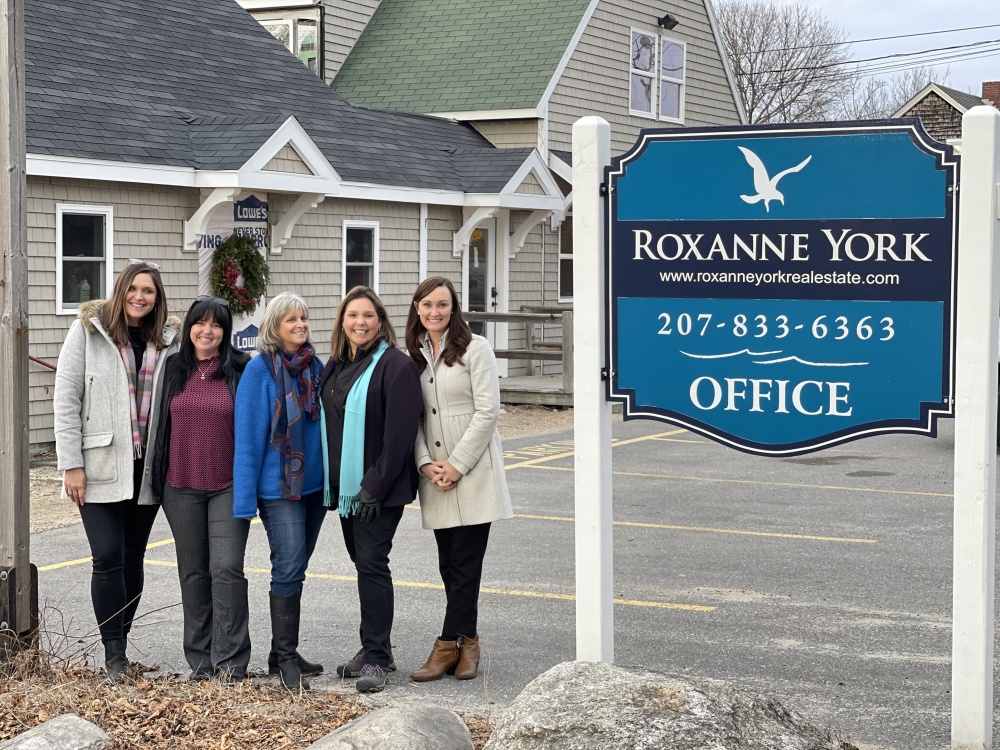 Roxanne York Real Estate 01