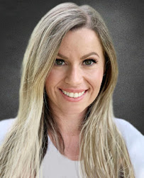 Julie Avelino at CrossCountry Mortgage, LLC 03