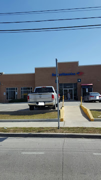Bank of America (with Drive-thru services) 01