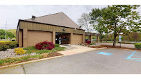 Bank of America (with Drive-thru ATM) 01