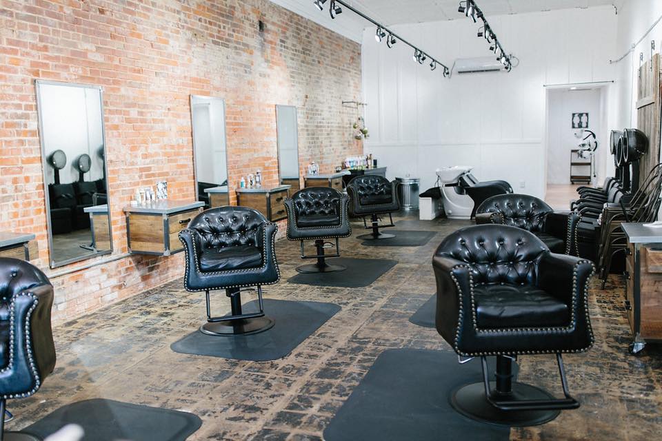 Parlour & Main 01