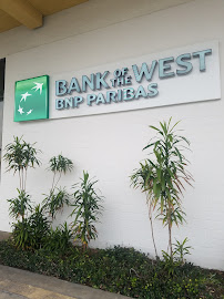 Bank of the West 01