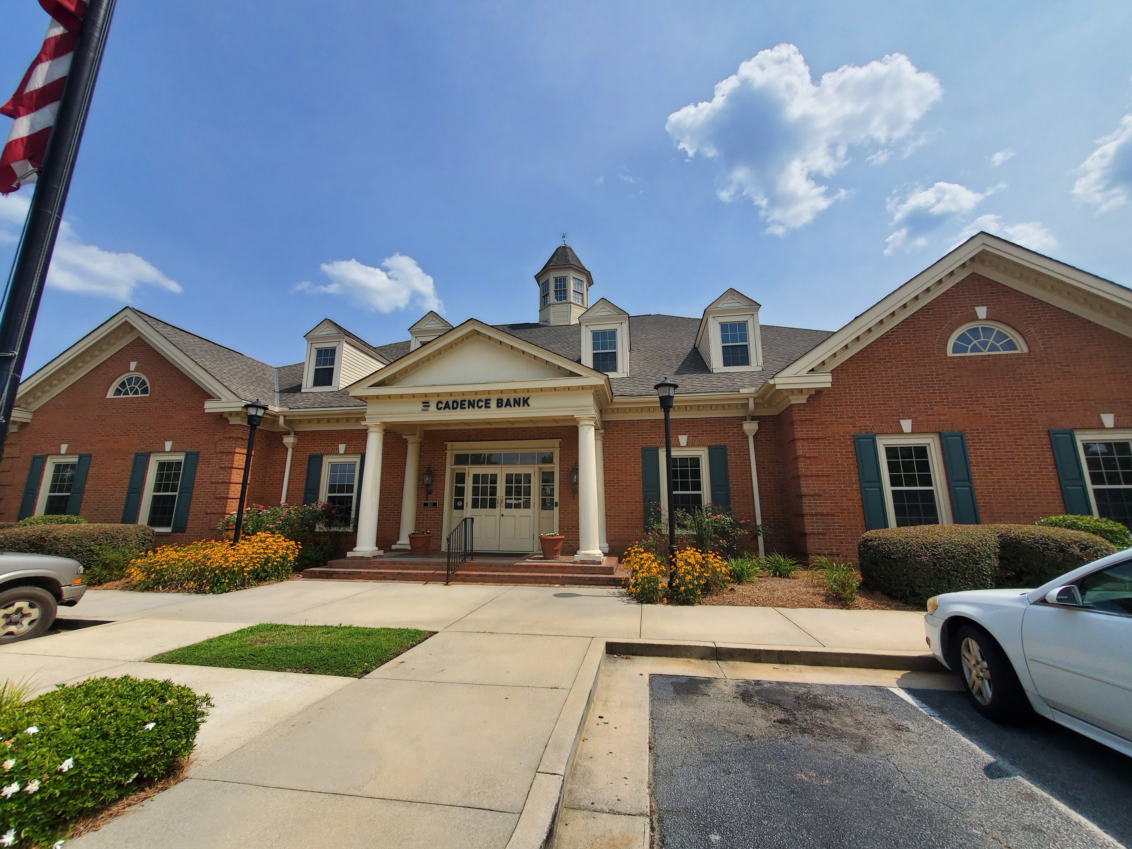 Cadence Bank - Thomson Branch 01