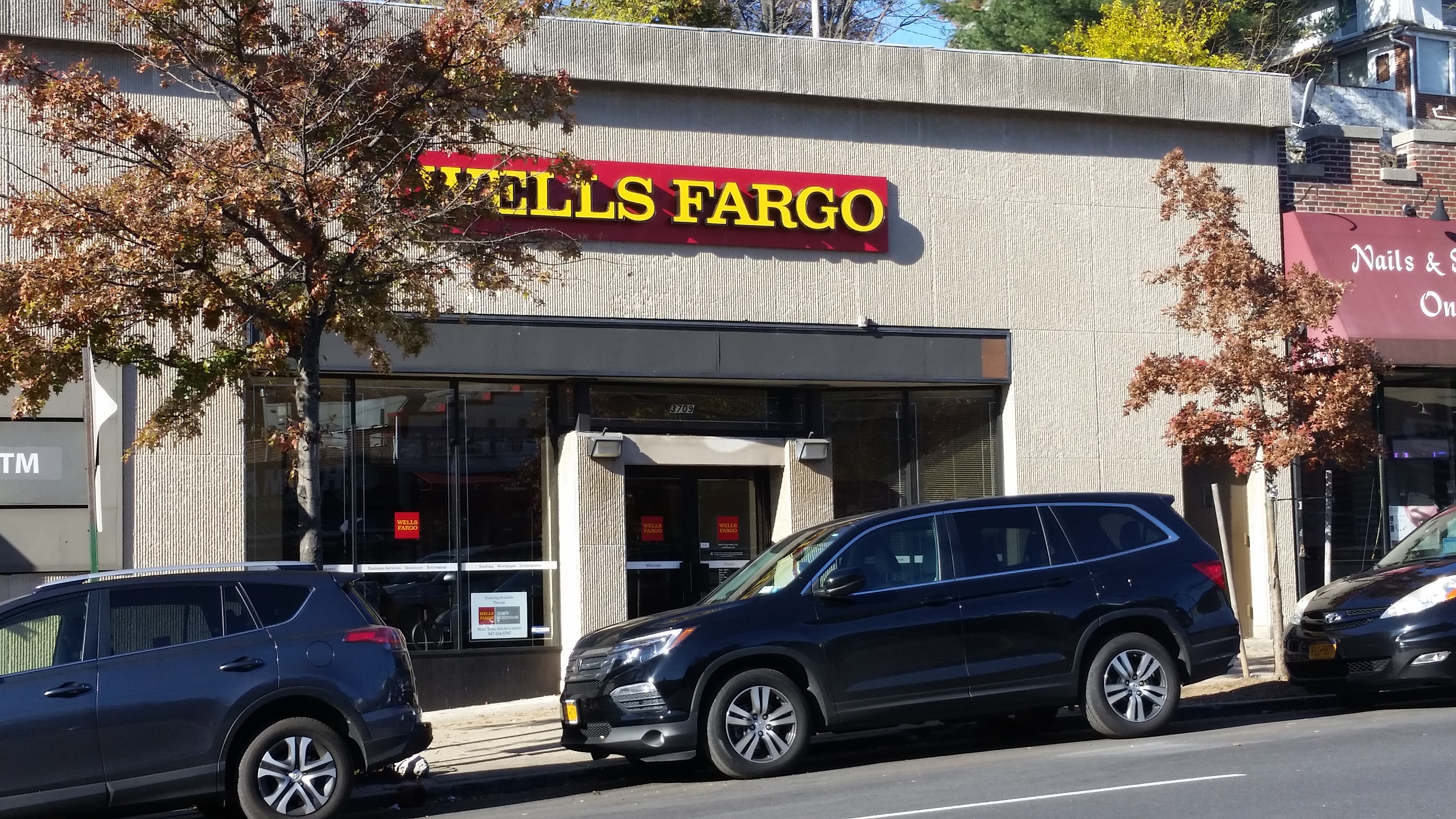 Wells Fargo Bank 01