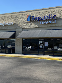 Republic Finance 03