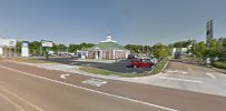 River Hills Bank Mortgage Center 02
