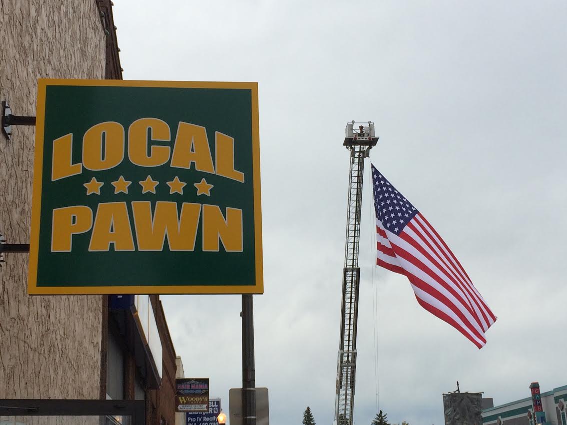 Local Pawn 01